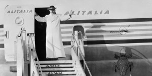 The first pope who traveled by plane