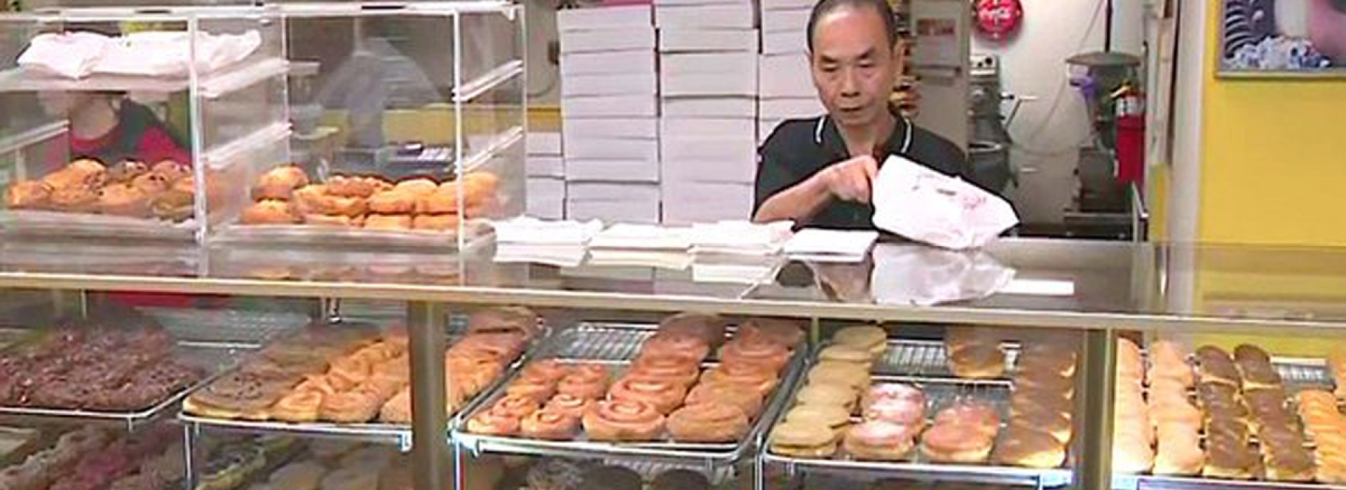 WEB3 CUSTOMERS BUY DONUT SHOP HUSBAND WIFE CANCER Jesus Daily Twitter