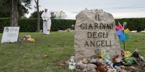 Pope Francis mourns the children who were never born