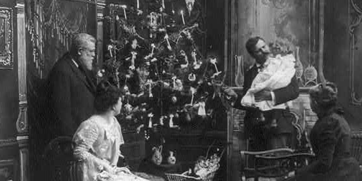 History and tradition: Christmas Tree Lights