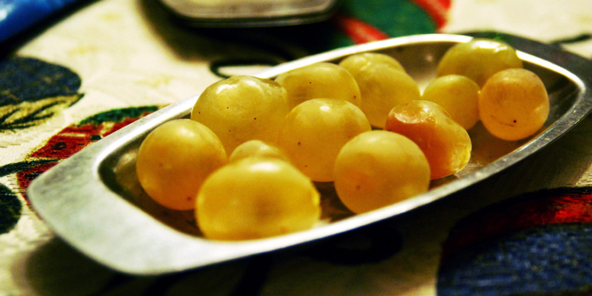 GOOD,LUCK,GRAPES