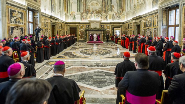 POPE FRANCIS GREETS THE ROMAN CURIA