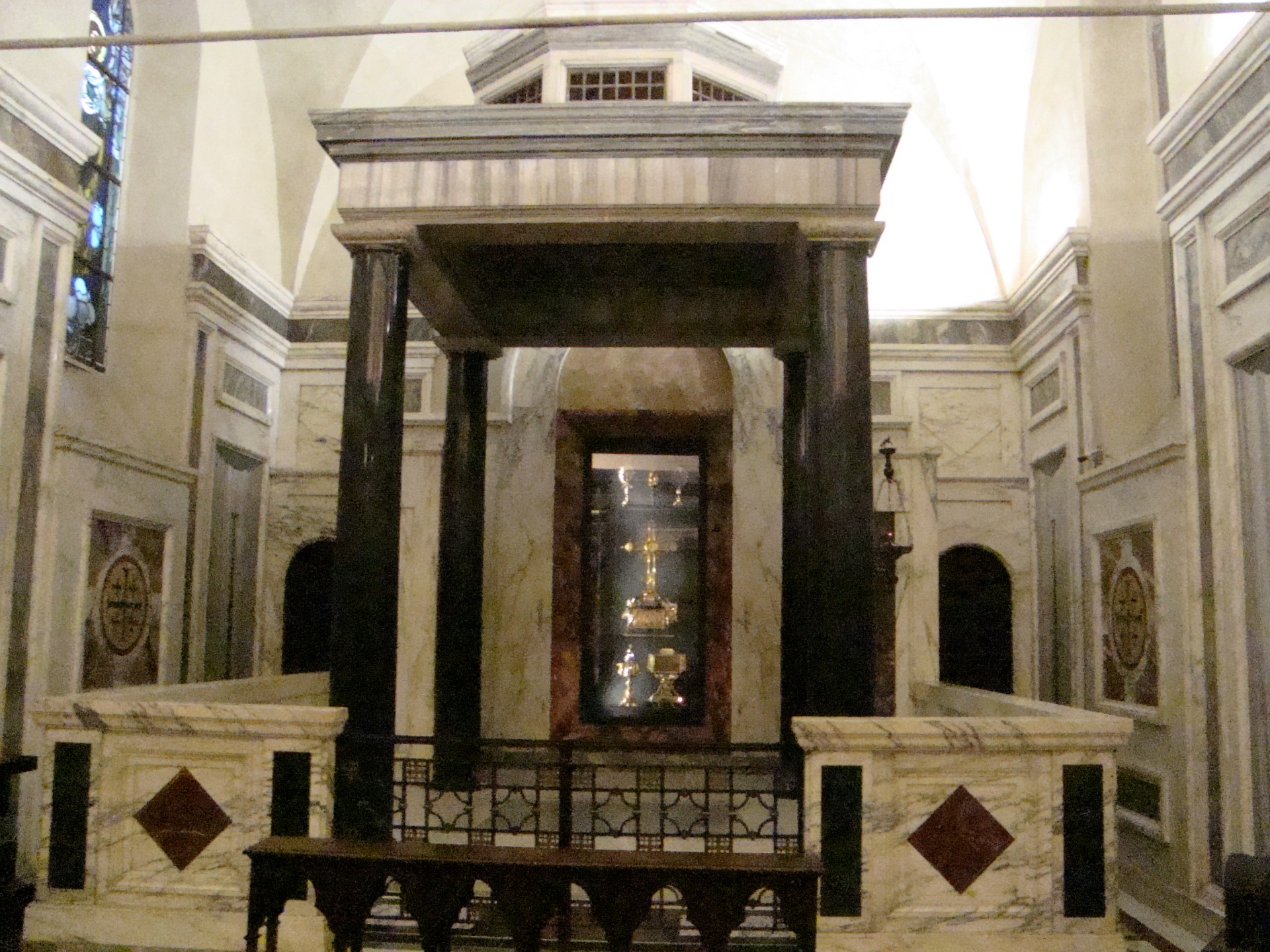 RELICS; HOLY CROSS IN JERUSALEM; ROME