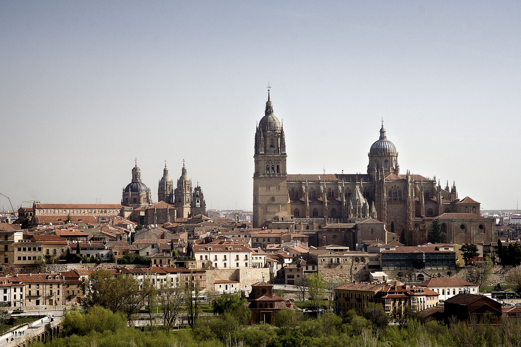 UNIVERSITY OF SALAMANCA