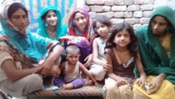 AID TO THE CHURCH IN NEED,PAKISTAN, CHRISTIAN