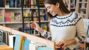 CHOOSING BOOKS