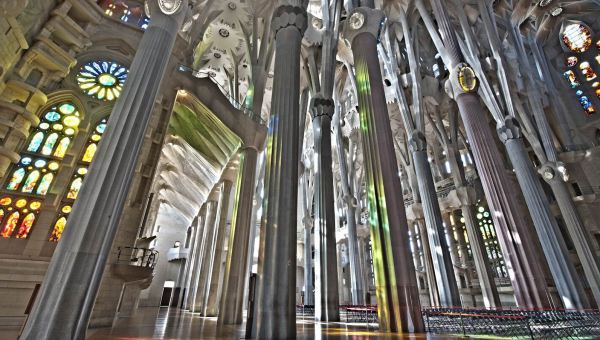 SAGRADA FAMILIA; ARCHITECTURE; BARCELONE