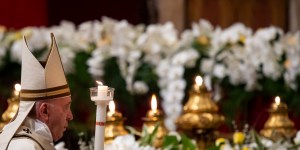 If you’re seeking hope, read the pope’s moving Easter Vigil homily