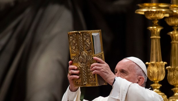 VATICAN POPE HOLY MASS EASTER VIGIL