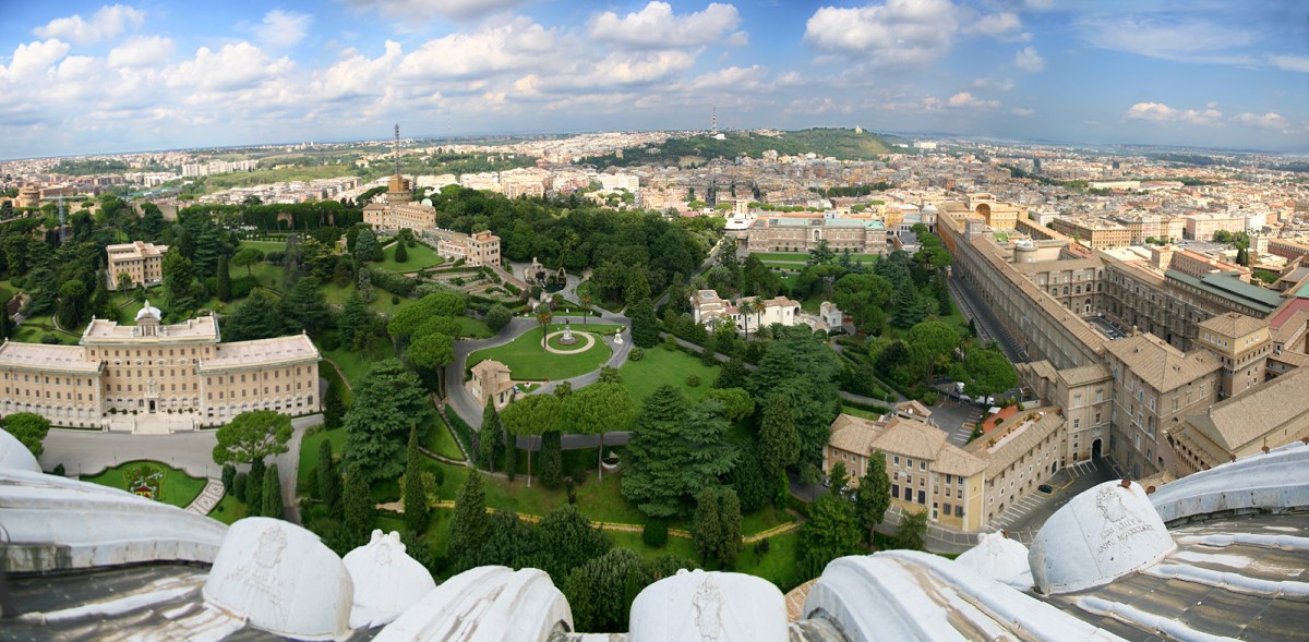 VATICAN GARDEN