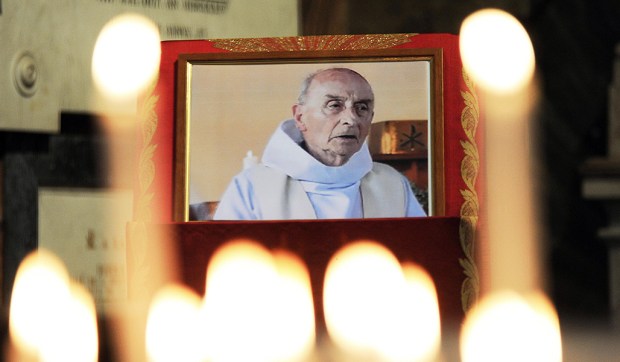 Corner Hero Image - Pope proposes priest killed by terrorists as model for journalists
