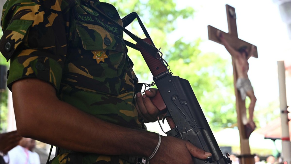 web3-sri-lanka-church-gun