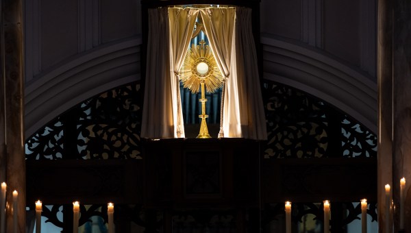 NUN,DOMINICAN SISTERS,CLOISTER