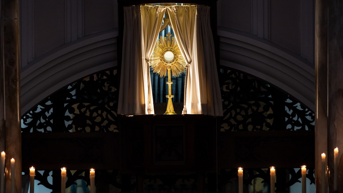 NUN,DOMINICAN SISTERS,CLOISTER
