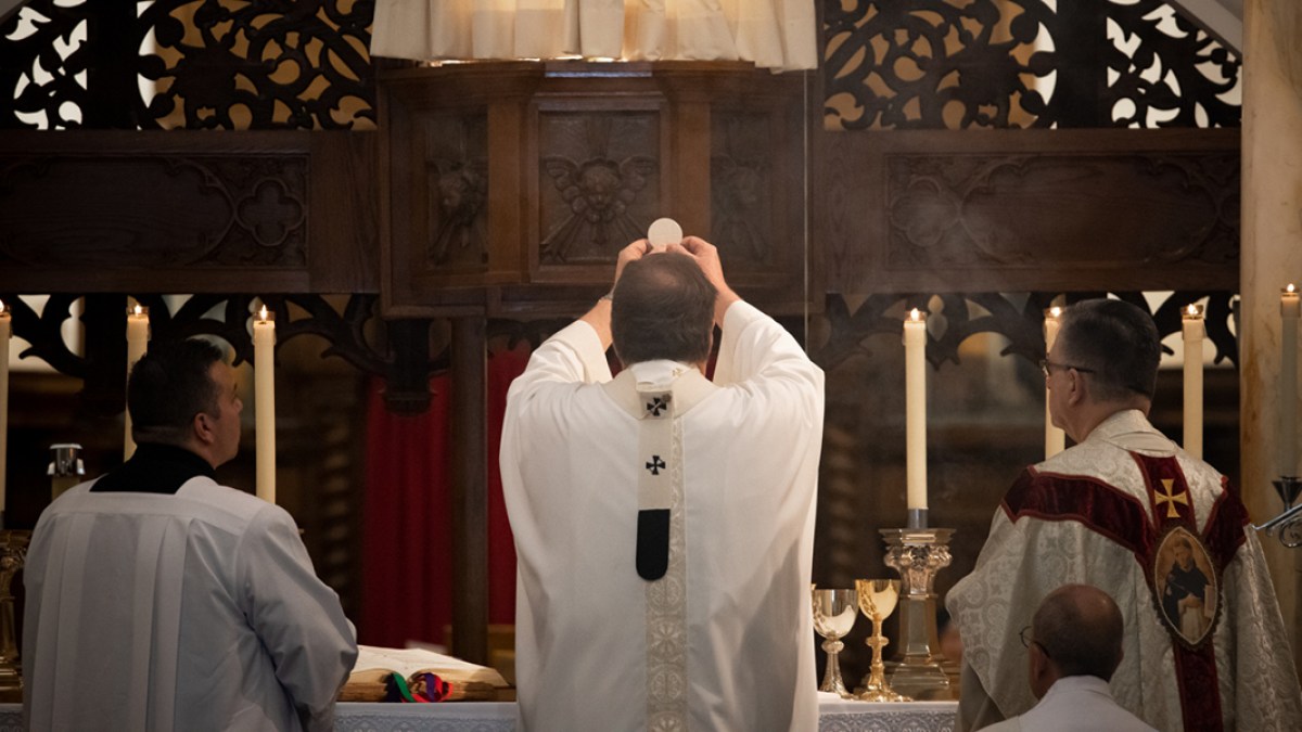 NUN,DOMINICAN SISTERS,CLOISTER
