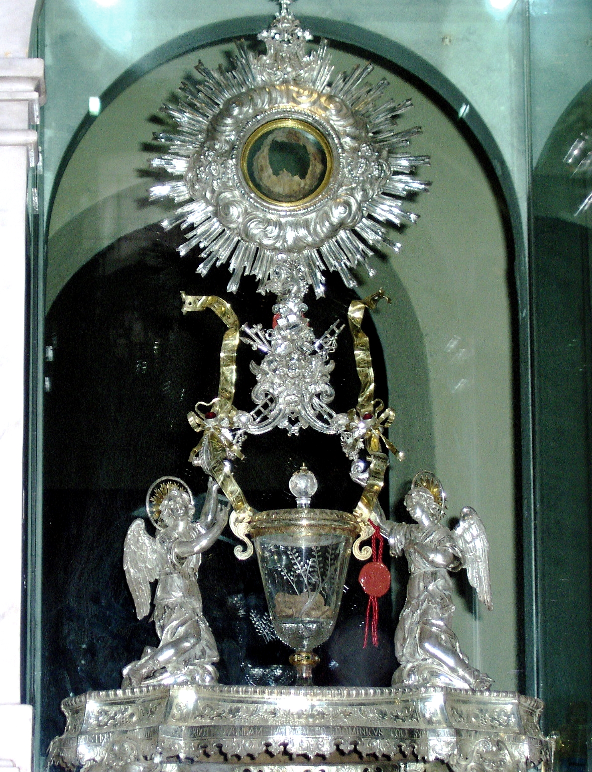 EUCHARISTIC MIRACLE OF LANCIANO