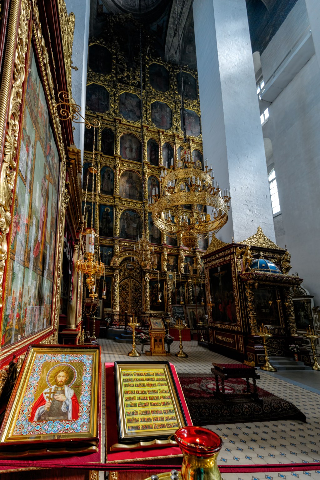 PSKOV, TRINITY CATHEDRAL