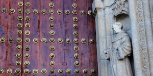 The curious connection between the job of doorkeeper and canonization