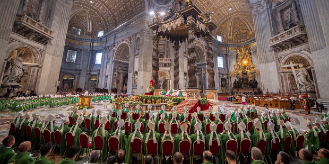 amoct2719-pope-francis-holy-mass-closing