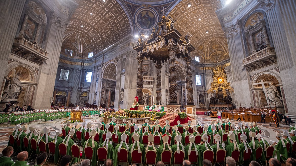 amoct2719-pope-francis-holy-mass-closing-amazonia-synod-antoine-mekary-aleteia-am_3495.jpg