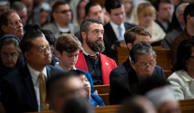 Corner Hero Image - Can you explain why you go to Mass?