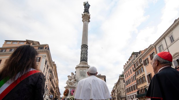 POPE FRANCIS Piazza di spagna