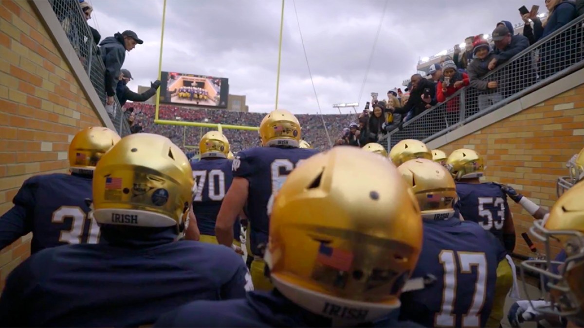 NOTRE DAME MASS HYPE VIDEO