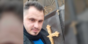 Young Iraqi Christian eyes future with mixture of hope and dread