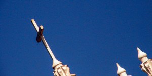 In India, radical Hindu mob accuses two nuns of illegal conversions