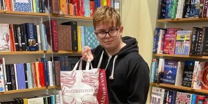 Young teen bullied for his love of books gets overwhelming online support