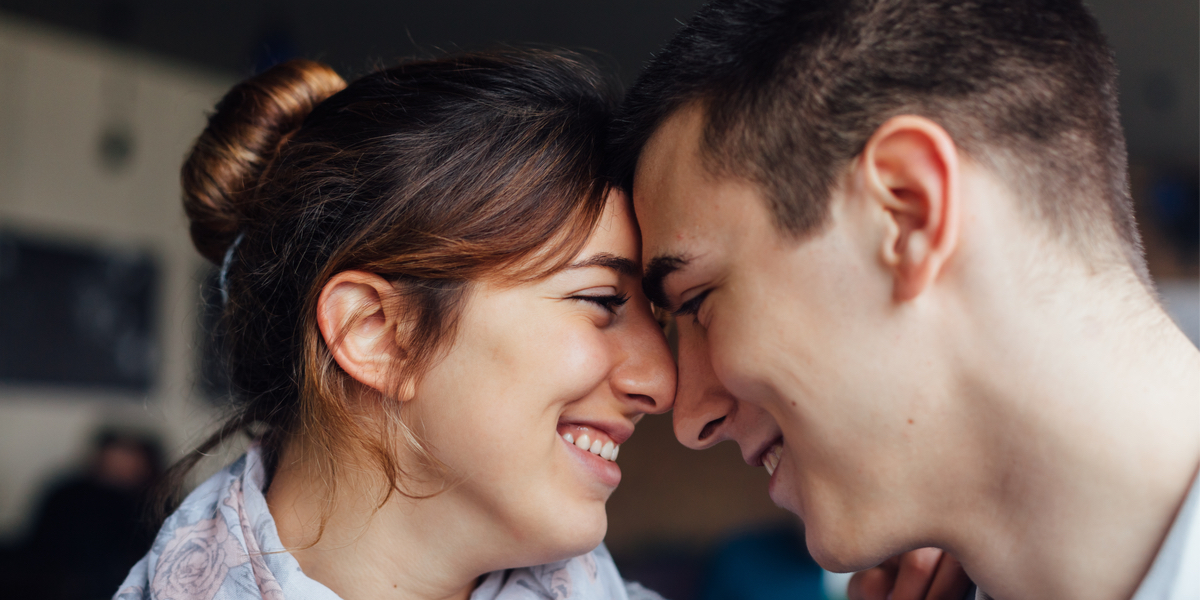 YOUNG COUPLE, COUPLE,