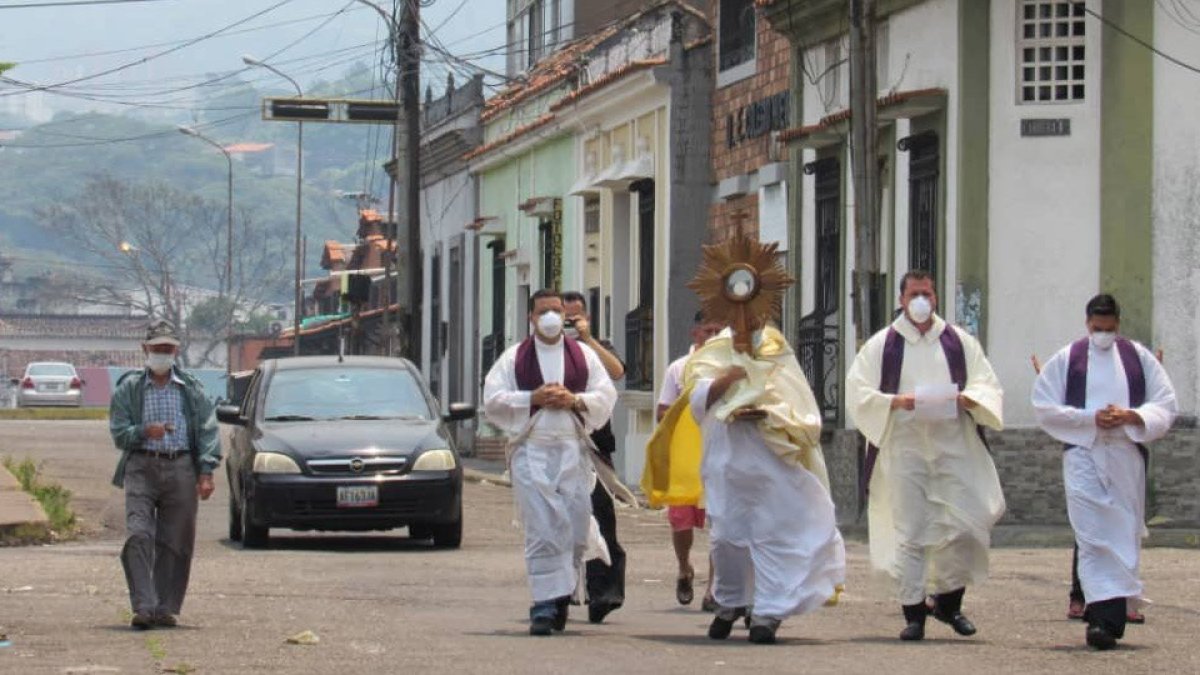 web3-san-cristobal-venezuela-eucharist-acn-20200323-98807-diocesis-de-san-cristobal.jpg