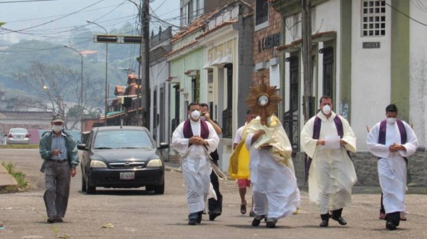 web3-san-cristobal-venezuela-eucharist-acn-20200323-98807-diocesis-de-san-cristobal.jpg