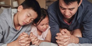 If you want your kids to stay Catholic, here’s what matters most