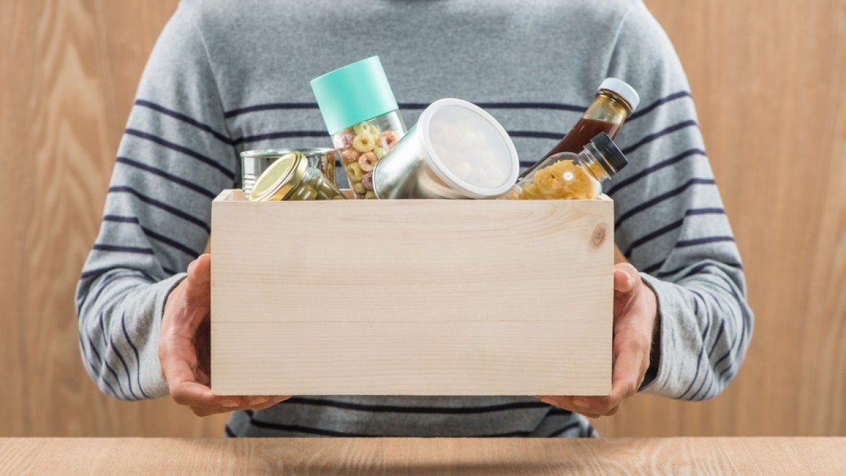 web3-food-drive-catholic-charities-shutterstock-makistock.jpg