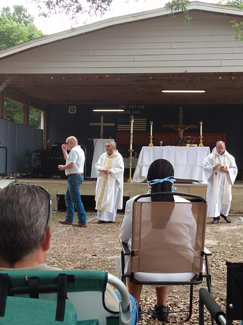 OUTDOOR MASS