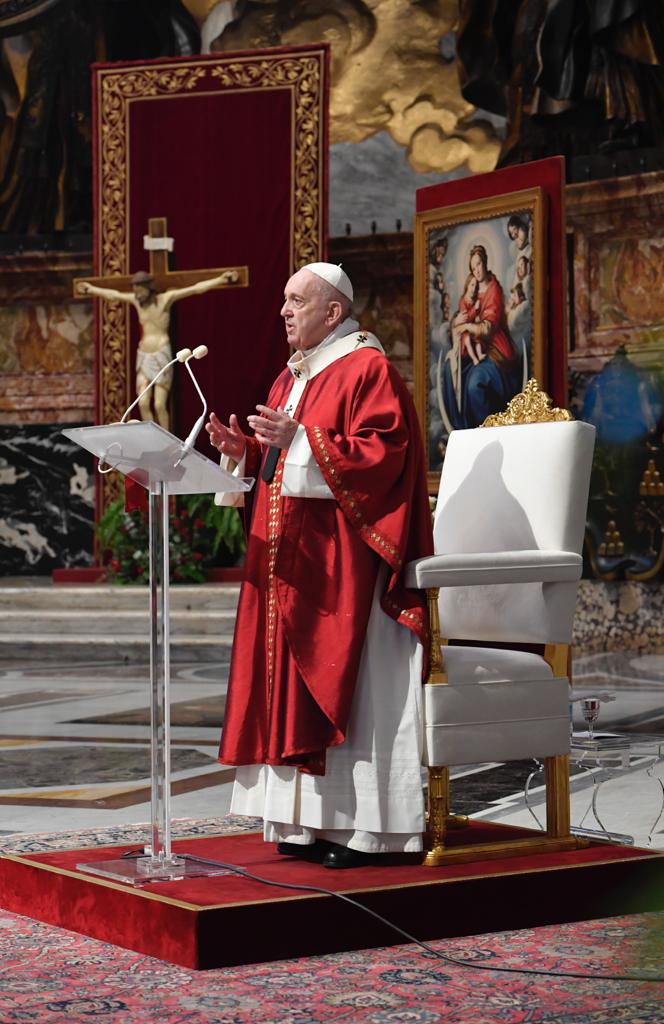 web2-AMMAY3120- pope-francis-pentecost-mass-may-31-2020-vatican-media-pentescoste_3.jpg