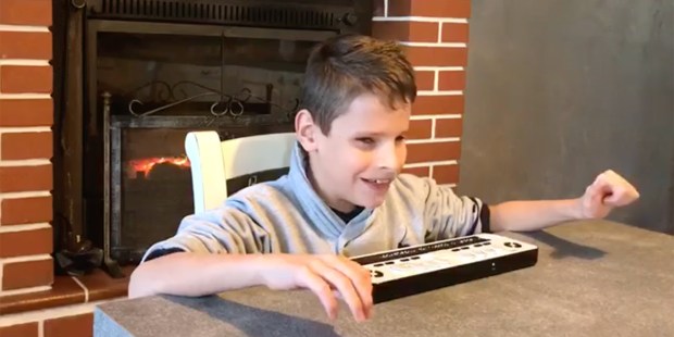 ALESSANDRO READS THE GOSPEL