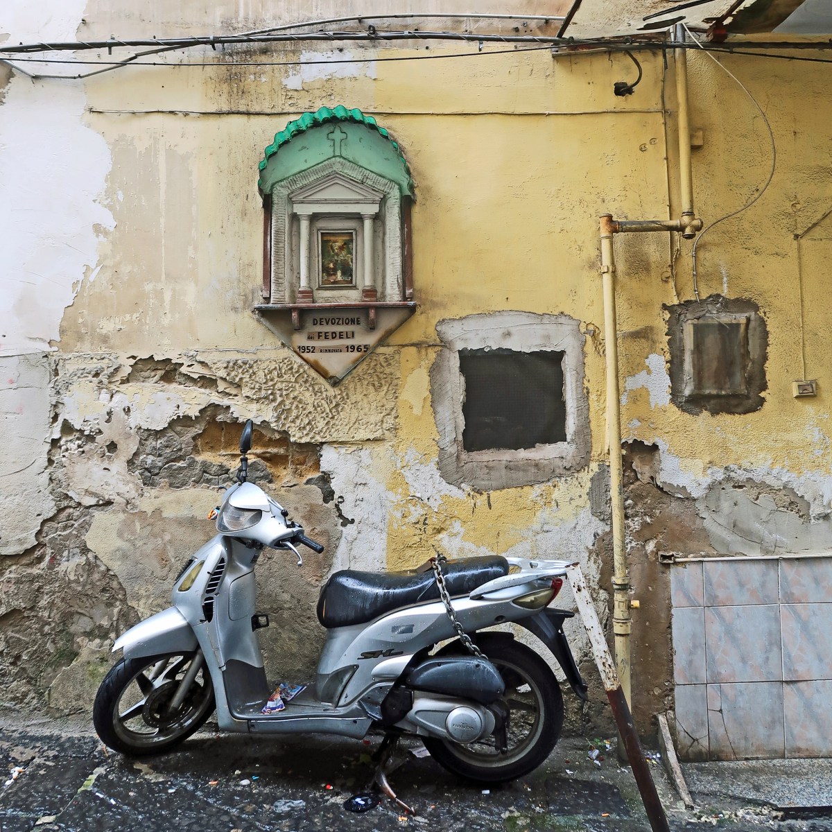 NAPLES SHRINES