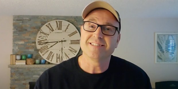 DAD, HOW DO I? WITH ROB KENNEY