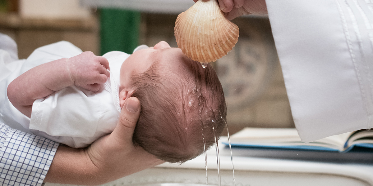 Planning a baptism? Use this checklist