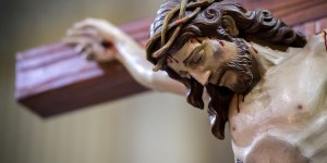 The Valentine&#8217;s Day crucifix (and 3 others) that saved my soul