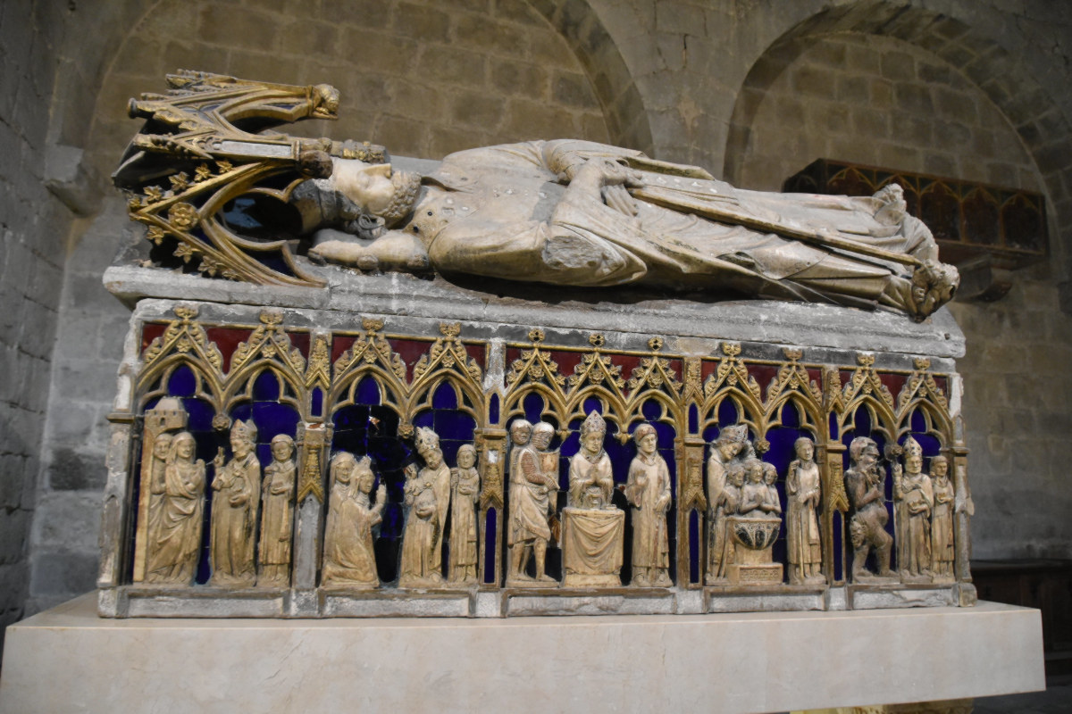 The miraculous flies of Saint Narcissus