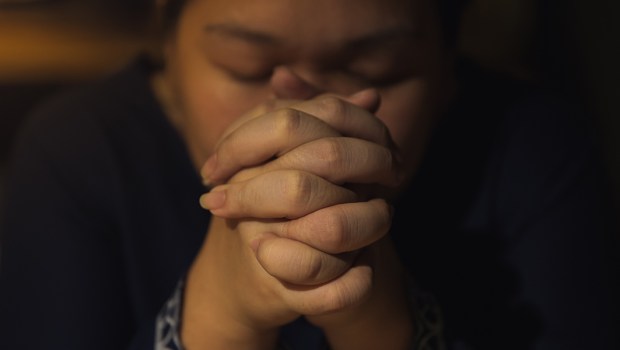 pray