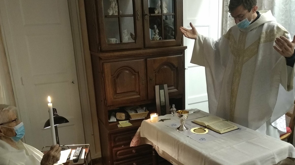 Baptême à domicile chez Antoinette Faure