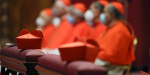 The cardinals who will lose their right to vote in a conclave in 2023