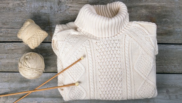 SWEATER