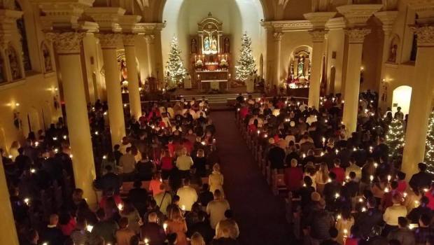 MIDNIGHT MASS; CHRISTMAS;ITALY