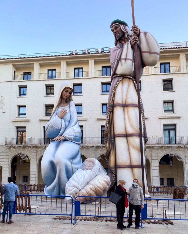 ALICANTE'S NATIVITY SCENE