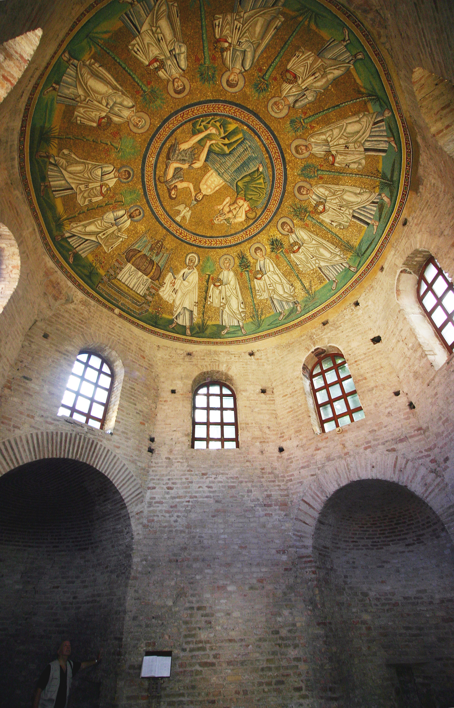web3-8Interior_and_vault_-_Arian_Baptistry_-_Ravenna_2016.jpg
